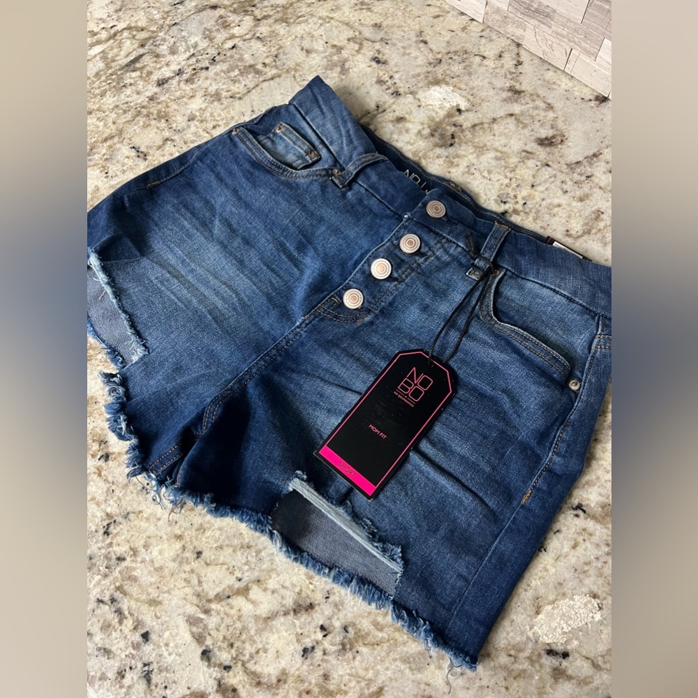 Shorts; Women/JR